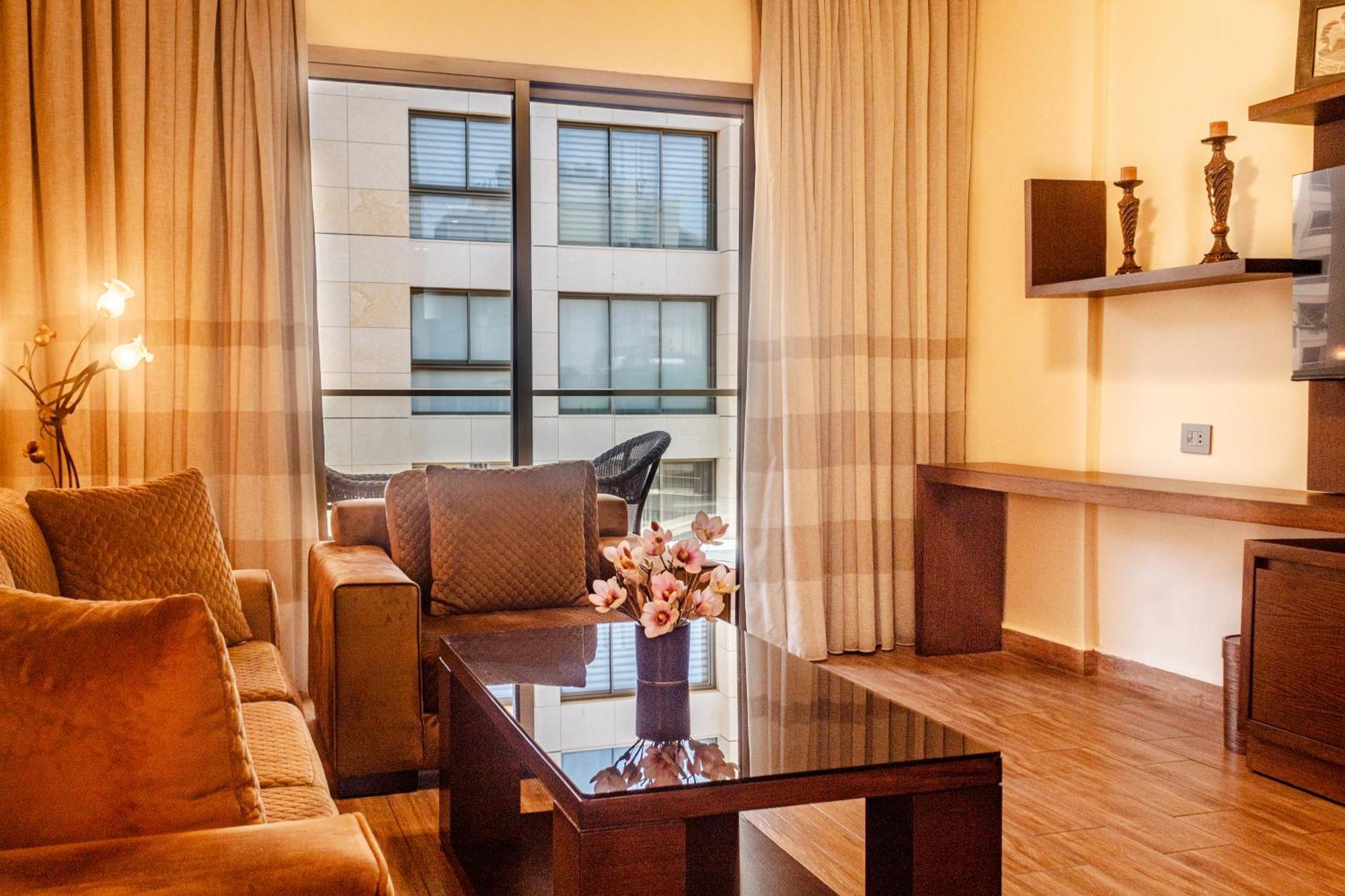 Britannia Suites 베이루트 외부 사진